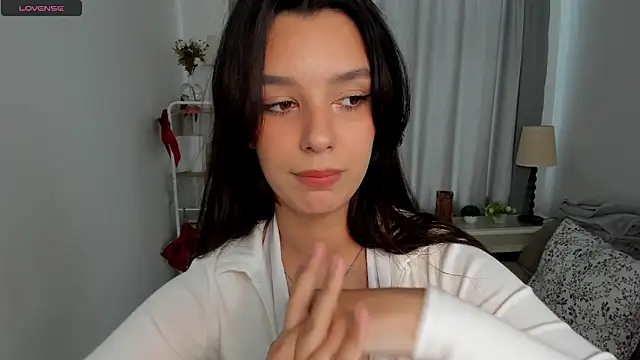 Snapshot of DemetraSadahiro chatting on October 2025 09:11:04 AM DemetraSadahiro online show from October 2025 09:11:04 AM