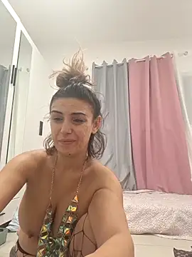 Snapshot of Your_Desires07 chatting on November 2025 03:12:01 PM Your Desires07 online show from November 2025 03:12:01 PM