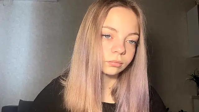 Snapshot of WrithenStub chatting on October 2025 07:10:02 AM WrithenStub online show from October 2025 07:10:02 AM