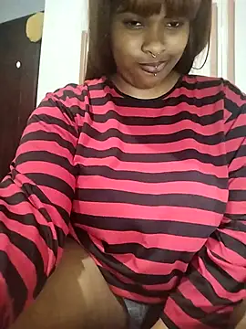 Snapshot of Raven4h chatting on October 2025 01:39:02 AM Raven4h online show from October 2025 01:39:02 AM