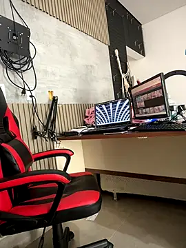 Snapshot of NatashaAzura chatting on November 2025 02:02:01 PM NatashaAzura online show from November 2025 02:02:01 PM