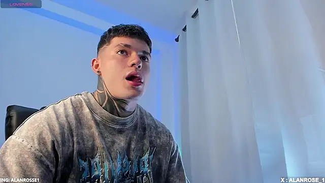 Snapshot of AlanRose01 chatting on October 2025 07:26:02 PM AlanRose01 online show from October 2025 07:26:02 PM