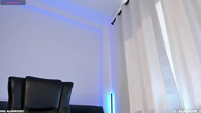 Snapshot of AlanRose01 chatting on November 2025 01:00:02 PM AlanRose01 online show from November 2025 01:00:02 PM