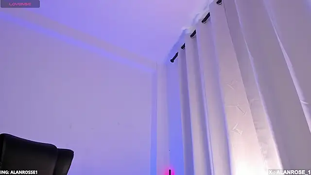 Snapshot of AlanRose01 chatting on December 2025 03:39:02 PM AlanRose01 online show from December 2025 03:39:02 PM