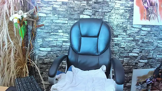 Snapshot of talialadyx chatting on December 2025 02:59:01 PM talialadyx online show from December 2025 02:59:01 PM