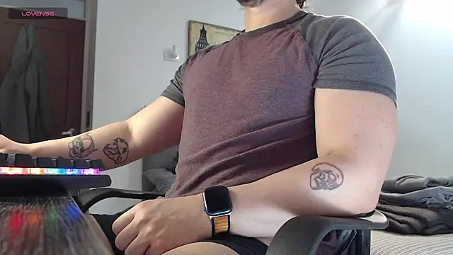 Snapshot of SugaredDigit chatting on September 2025 01:13:01 PM SugaredDigit online show from September 2025 01:13:01 PM