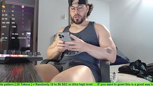 Snapshot of SugaredDigit chatting on October 2025 09:48:02 PM SugaredDigit online show from October 2025 09:48:02 PM