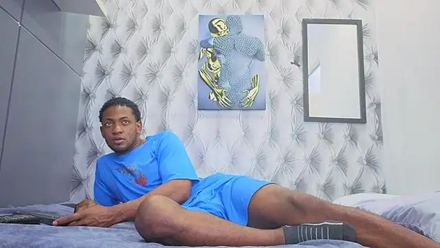 Snapshot of Stevenbrand chatting on November 2025 08:02:02 PM Stevenbrand online show from November 2025 08:02:02 PM