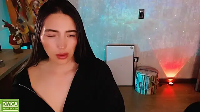 Snapshot of natval6 chatting on November 2025 10:35:01 PM natval6 online show from November 2025 10:35:01 PM