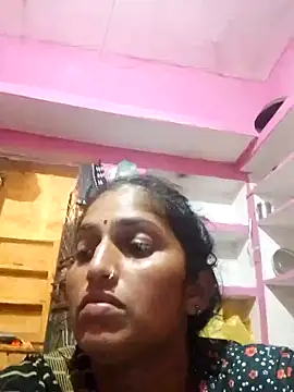 Snapshot of Pooja_shre chatting on November 2025 03:22:01 PM Pooja shre online show from November 2025 03:22:01 PM