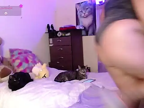 Snapshot of yvonne_jlove chatting on October 2025 01:28:01 AM yvonne jlove online show from October 2025 01:28:01 AM