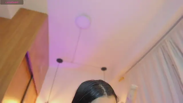 cassieestevens online show from November 2025 03:28:01 AM