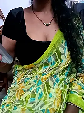 Snapshot of Sravya__ chatting on November 2025 04:34:01 AM Sravya online show from November 2025 04:34:01 AM