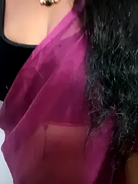 Snapshot of Sravya__ chatting on November 2025 06:02:02 AM Sravya online show from November 2025 06:02:02 AM