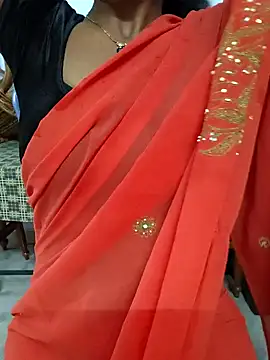 Snapshot of Sravya__ chatting on November 2025 06:19:02 AM Sravya online show from November 2025 06:19:02 AM