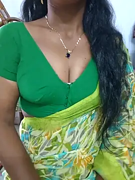 Snapshot of Sravya__ chatting on November 2025 06:13:01 AM Sravya online show from November 2025 06:13:01 AM