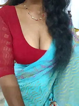 Snapshot of Sravya__ chatting on December 2025 06:44:02 AM Sravya online show from December 2025 06:44:02 AM