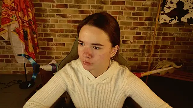 Snapshot of May_Bloom chatting on November 2025 05:19:02 AM May Bloom online show from November 2025 05:19:02 AM