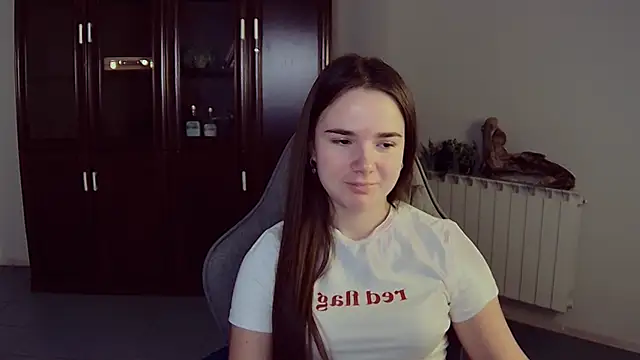 Snapshot of May_Bloom chatting on November 2025 09:42:01 AM May Bloom online show from November 2025 09:42:01 AM