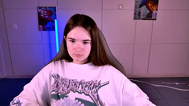 Snapshot of May_Bloom chatting on November 2025 01:12:02 PM May Bloom online show from November 2025 01:12:02 PM