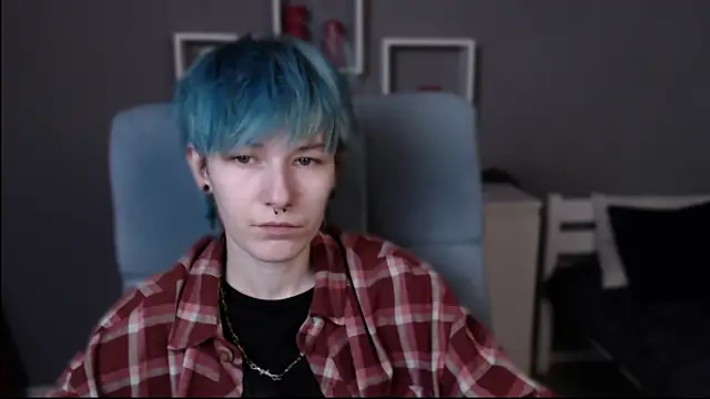 Snapshot of guitarandangell chatting on October 2025 03:21:02 AM guitarandangell online show from October 2025 03:21:02 AM