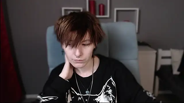 Snapshot of guitarandangell chatting on November 2025 04:56:02 AM guitarandangell online show from November 2025 04:56:02 AM