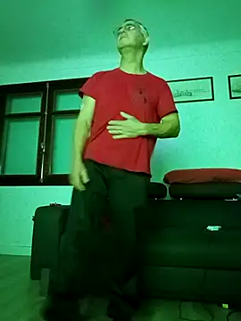 Snapshot of Sexyfab65 chatting on December 2025 06:18:01 AM Sexyfab65 online show from December 2025 06:18:01 AM