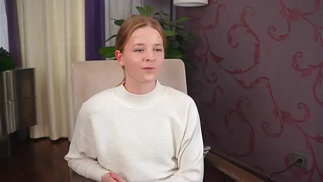 Snapshot of LeeAbee chatting on October 2025 04:13:01 AM LeeAbee online show from October 2025 04:13:01 AM