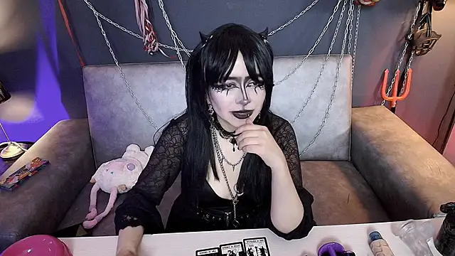 Snapshot of Navier__ chatting on November 2025 09:40:01 PM Navier online show from November 2025 09:40:01 PM