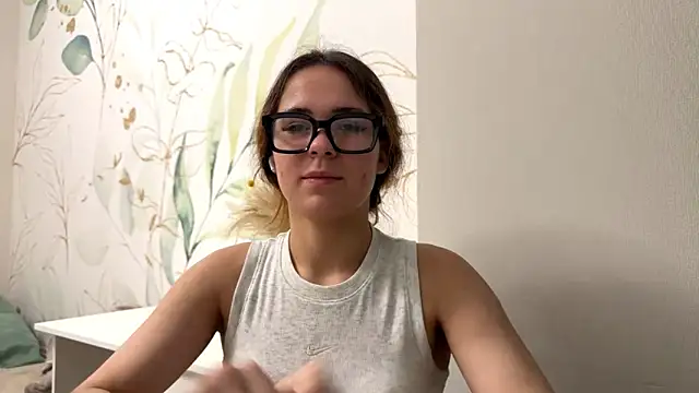 Snapshot of LunaAfrodita chatting on October 2025 05:13:02 PM LunaAfrodita online show from October 2025 05:13:02 PM