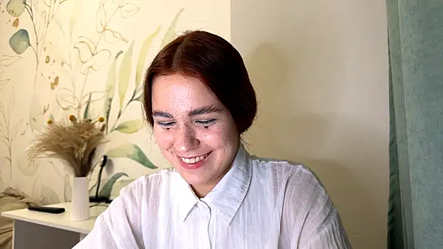 Snapshot of LunaAfrodita chatting on October 2025 05:26:02 PM LunaAfrodita online show from October 2025 05:26:02 PM