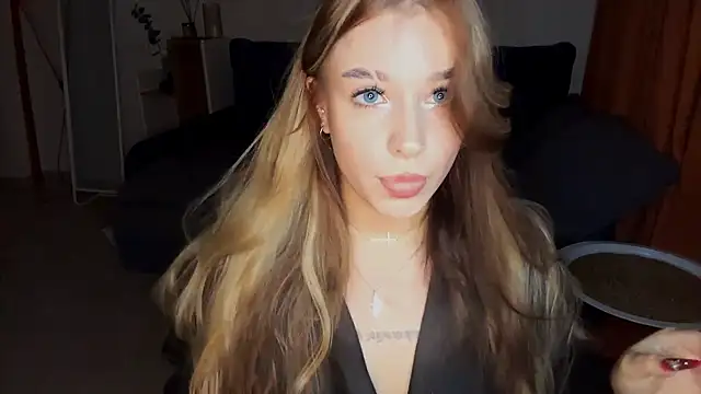 Snapshot of Babymoney_2007 chatting on October 2025 08:52:01 PM Babymoney 2007 online show from October 2025 08:52:01 PM