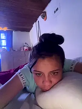 Dul-ci08 online show from October 2025 03:01:02 PM