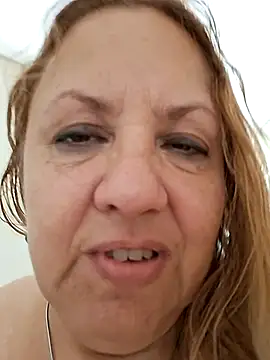 Snapshot of JennyInVegas chatting on November 2025 02:28:01 PM JennyInVegas online show from November 2025 02:28:01 PM