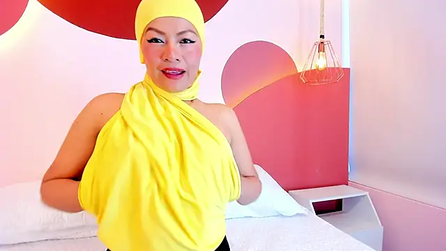 Snapshot of SophiaBeckerr chatting on November 2025 01:02:01 PM SophiaBeckerr online show from November 2025 01:02:01 PM