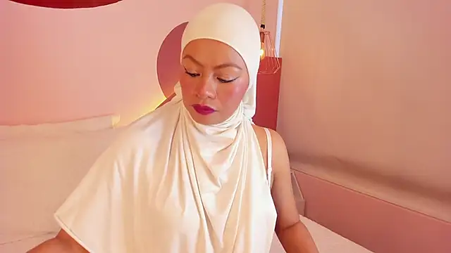 Snapshot of SophiaBeckerr chatting on November 2025 07:13:01 PM SophiaBeckerr online show from November 2025 07:13:01 PM