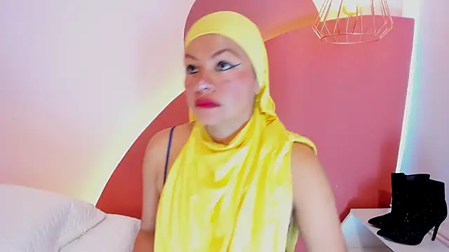 Snapshot of SophiaBeckerr chatting on December 2025 07:08:02 PM SophiaBeckerr online show from December 2025 07:08:02 PM