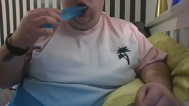 Tommybottoms online show from October 2025 12:57:01 AM