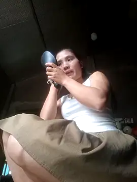 Snapshot of mira-show chatting on November 2025 01:04:02 AM mira-show online show from November 2025 01:04:02 AM