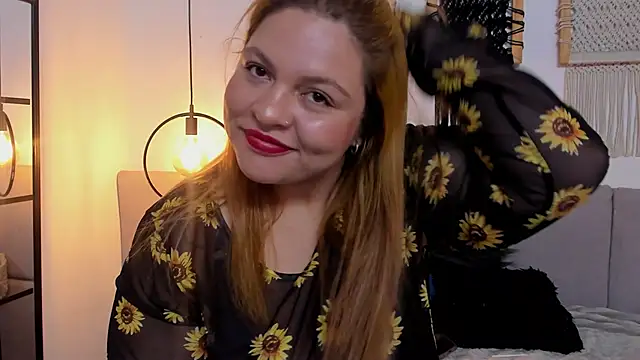 Snapshot of Sophie_ebanks chatting on October 2025 03:24:01 PM Sophie ebanks online show from October 2025 03:24:01 PM