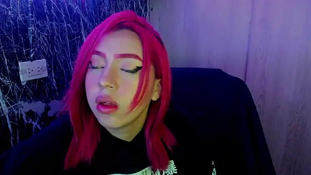 Snapshot of sweetcherryyy_ chatting on November 2025 03:07:01 AM sweetcherryyy online show from November 2025 03:07:01 AM