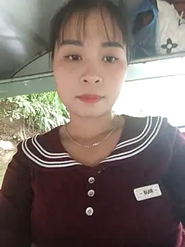 Snapshot of Squirrel-Pear chatting on November 2025 07:53:01 AM Squirrel-Pear online show from November 2025 07:53:01 AM