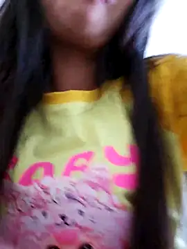 Snapshot of Squirrel-Pear chatting on November 2025 08:25:01 AM Squirrel-Pear online show from November 2025 08:25:01 AM