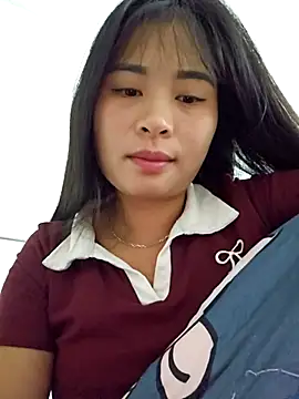 Snapshot of Squirrel-Pear chatting on November 2025 09:04:02 PM Squirrel-Pear online show from November 2025 09:04:02 PM