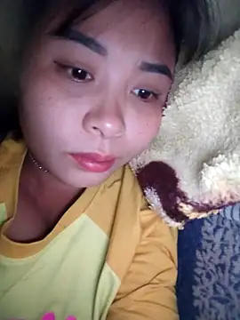 Snapshot of Squirrel-Pear chatting on November 2025 09:57:01 PM Squirrel-Pear online show from November 2025 09:57:01 PM