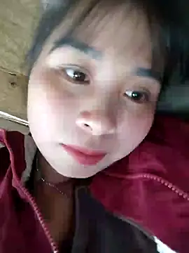 Snapshot of Squirrel-Pear chatting on November 2025 02:06:02 AM Squirrel-Pear online show from November 2025 02:06:02 AM