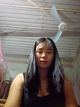 Snapshot of Squirrel-Pear chatting on December 2025 11:47:02 PM Squirrel-Pear online show from December 2025 11:47:02 PM