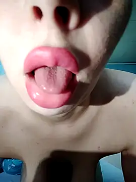 Snapshot of Loveyoudearxq chatting on November 2025 11:10:01 AM Loveyoudearxq online show from November 2025 11:10:01 AM