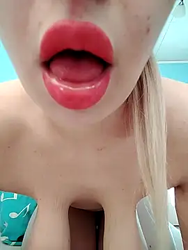 Snapshot of Loveyoudearxq chatting on November 2025 10:34:02 AM Loveyoudearxq online show from November 2025 10:34:02 AM