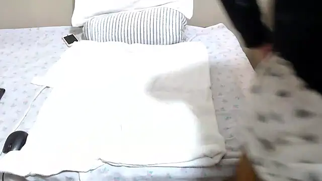 Snapshot of RissaGx chatting on November 2025 06:02:02 AM RissaGx online show from November 2025 06:02:02 AM